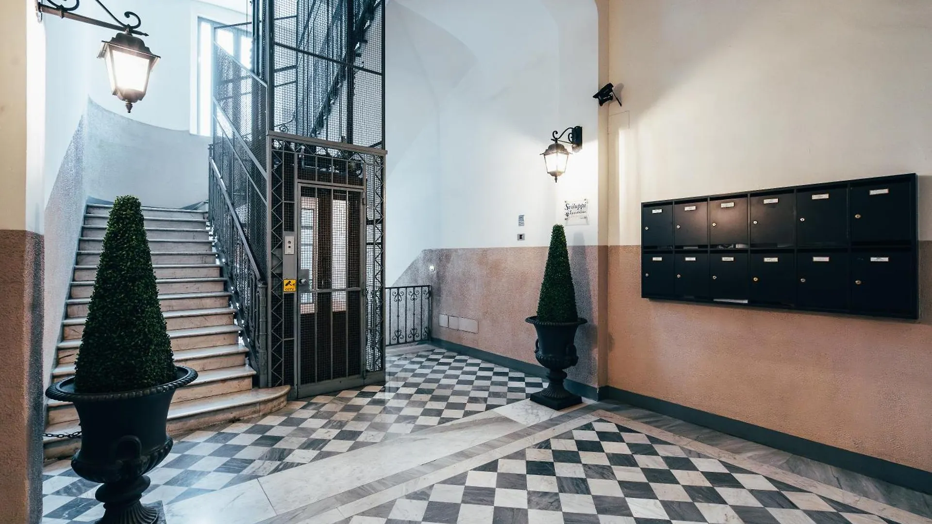 Bologna Suites - Private Bathroom 0*,  Italy