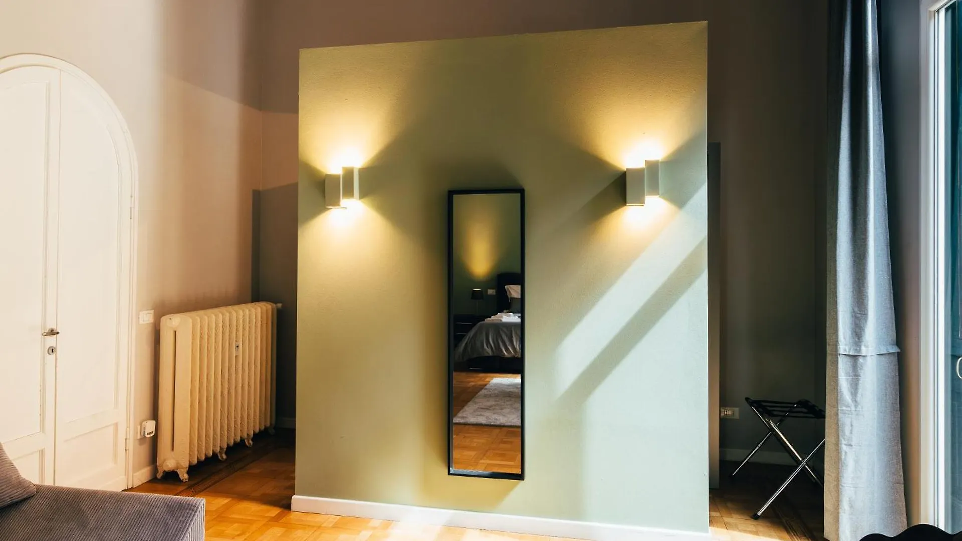 Bologna Suites - Private Bathroom Guest house