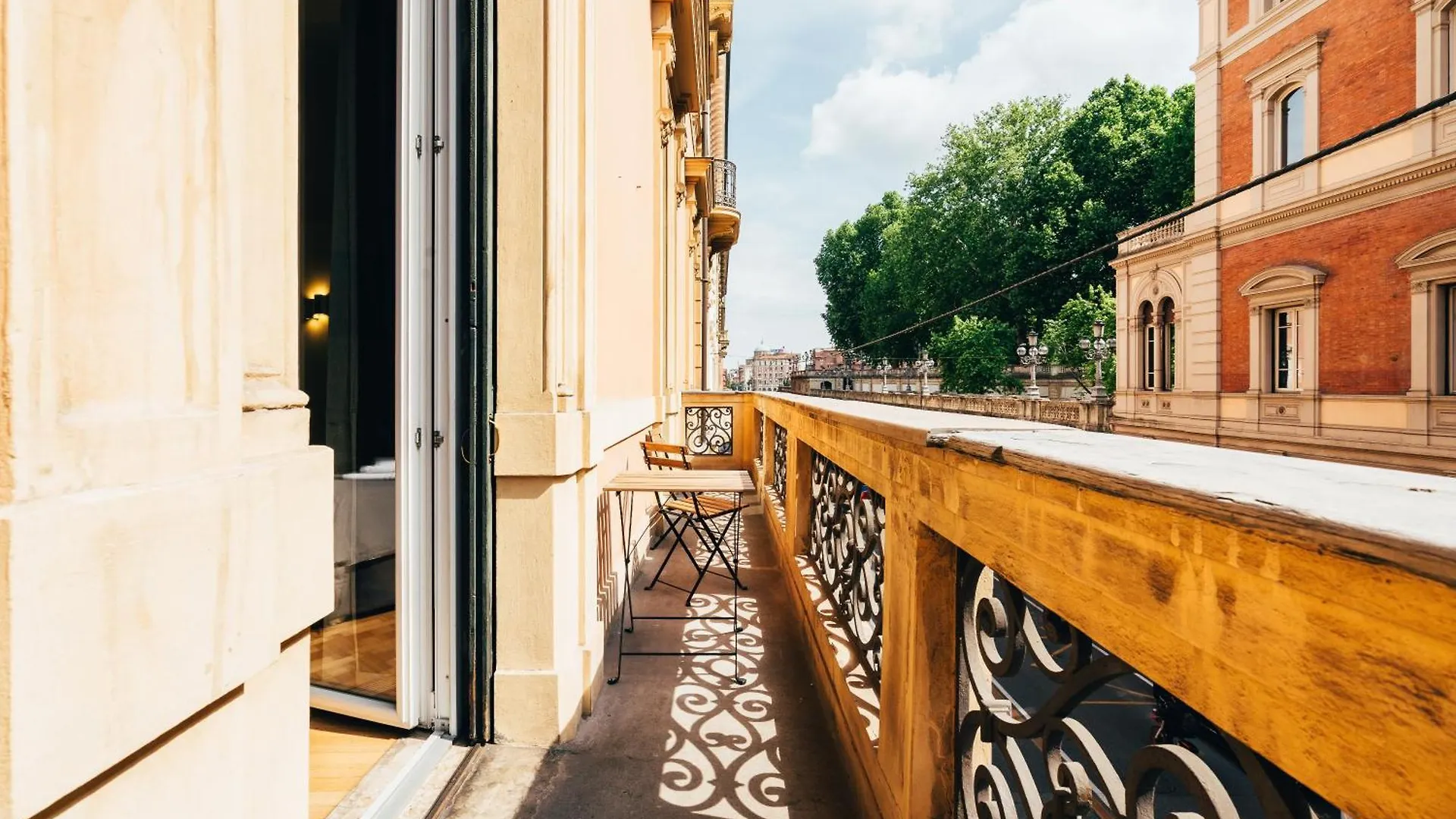 Bologna Suites - Private Bathroom