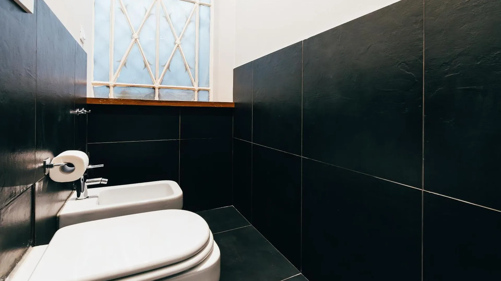 Bologna Suites - Private Bathroom Italy